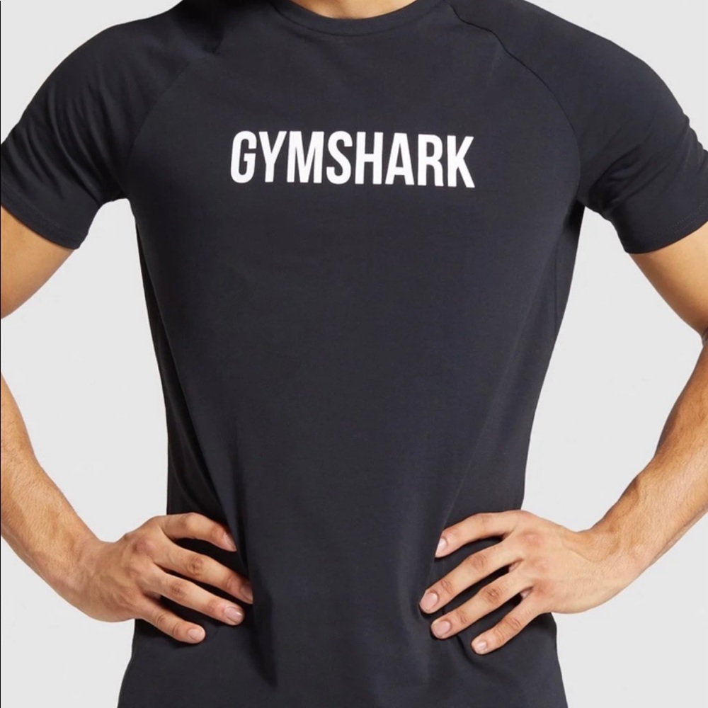 Men’s gymshark shirt